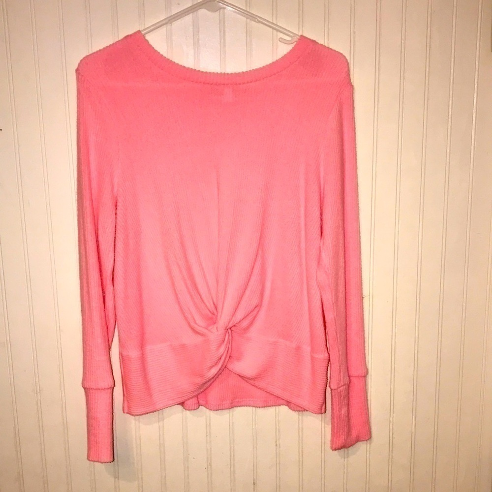 Pink Rose with twisted knot at waist soft pink sweater size medium